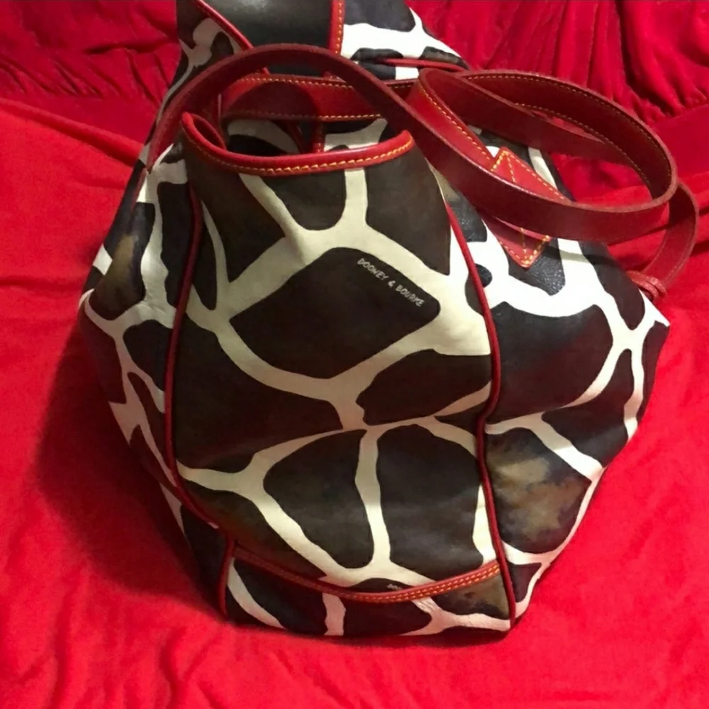Dooney & Bourke Giraffe and Red Large Tote - Picture 5 of 14